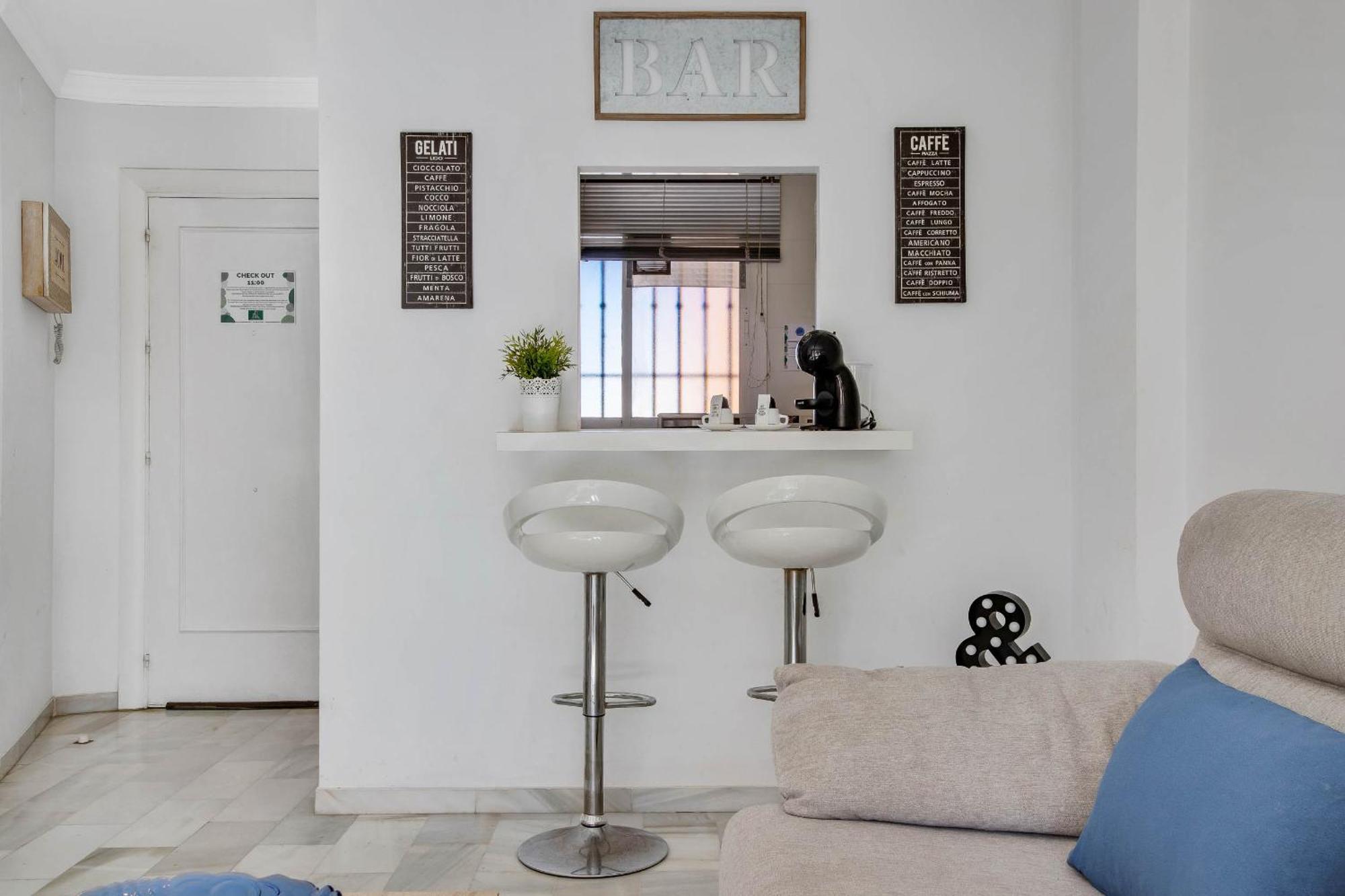 Erisa 68 by IVI Real Estate Torremolinos Exterior foto